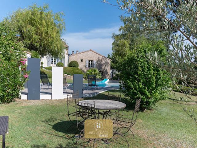 Vente Maison 9 pièces 240 m2 Beaumont les valence