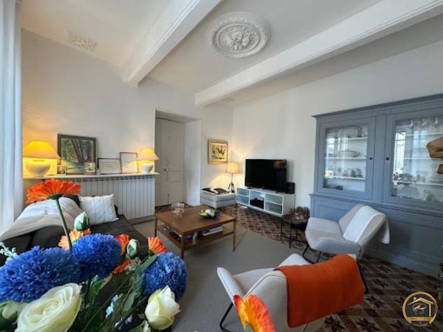 Vente Maison 9 pièces 240 m2 Fleury