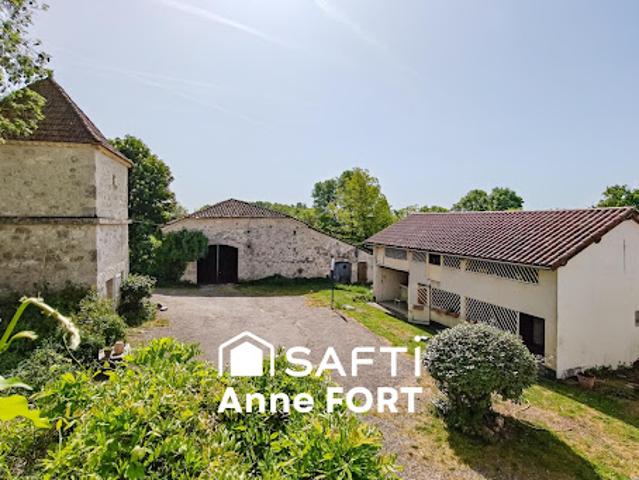 Vente Maison 9 pièces 240 m2 La Sauvetat de Savères