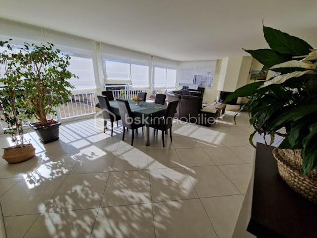 Vente Maison 9 pièces 240 m2 Les Rousses