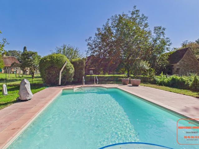 Vente Maison 9 pièces 240 m2 Rouffignac Saint Cernin de Reilhac