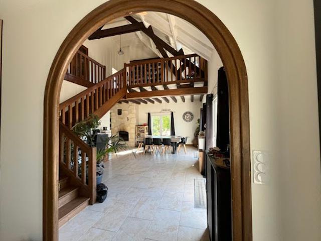Vente Maison 9 pièces 240 m2 Saint Amand Montrond