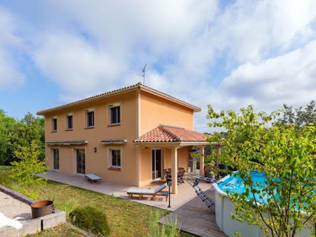 Vente Maison 9 pièces 242 m2 Auch