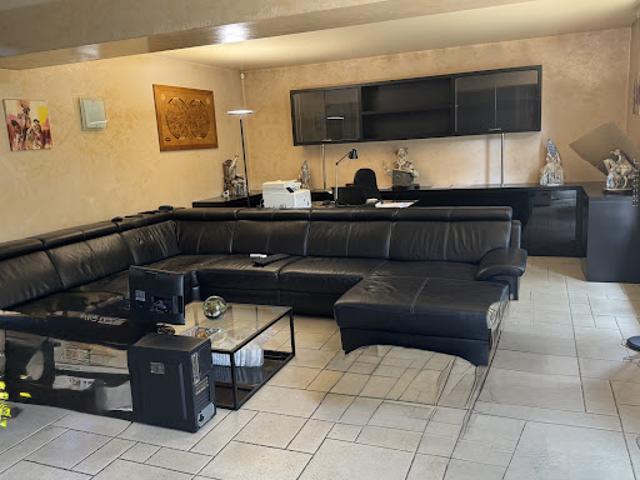 Vente Maison 9 pièces 242 m2 Aulnay sous Bois