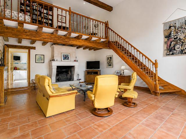 Vente Maison 9 pièces 242 m2 Champniers