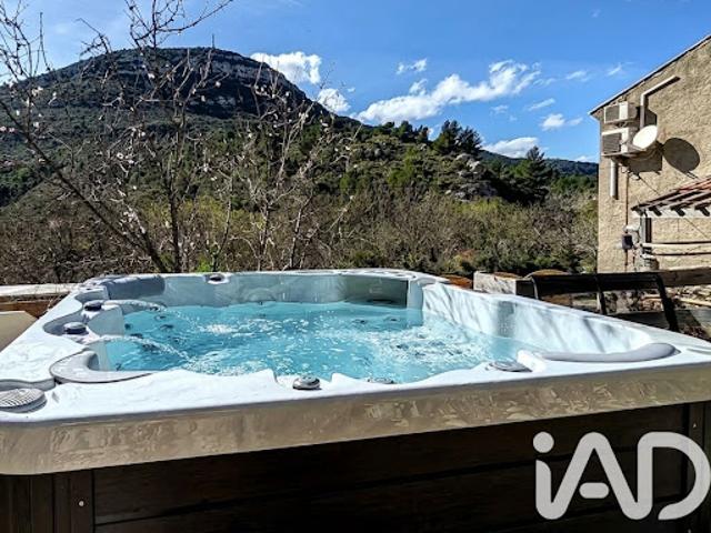 Vente Maison 9 pièces 242 m2 Fontjoncouse