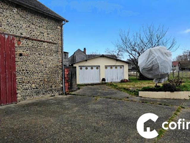 Vente Maison 9 pièces 242 m2 Poey de Lescar