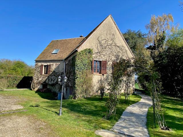Vente Maison 9 pièces 248 m2 Arnouville lès Mantes
