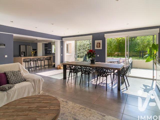 Vente Maison 9 pièces 231 m2 Verneuil sur Seine