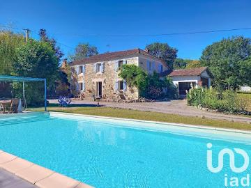 Vente Maison 9 pièces 255 m2 Castillon Massas