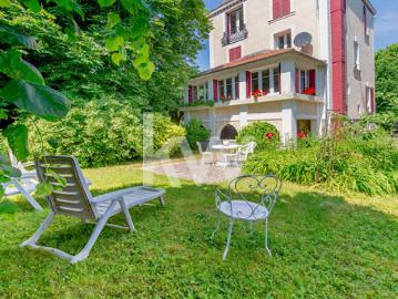 Vente Maison 9 pièces 255 m2 Chelles