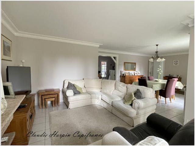 Vente Maison 9 pièces 255 m2 Pompaire