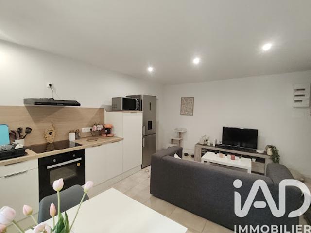 Vente Maison 9 pièces 255 m2 Saint Martin d'Ardèche