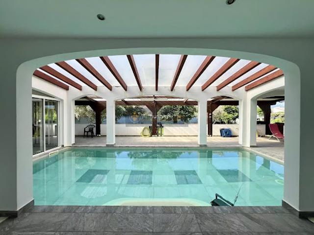 Vente Maison 9 pièces 257 m2 Lucciana