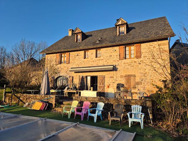 Vente Maison 9 pièces 258 m2 Sarran