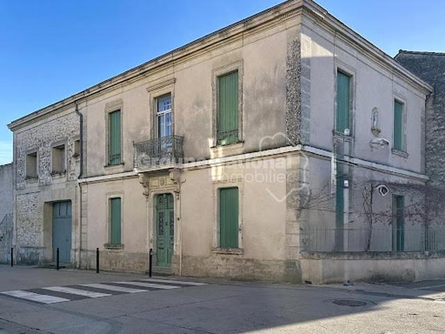 Vente Maison 9 pièces 250 m2 Beaulieu