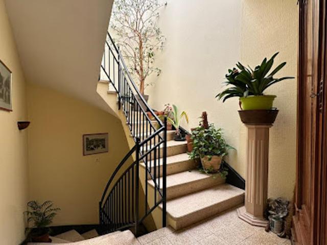 Vente Maison 9 pièces 250 m2 Cassagnes Bégonhès