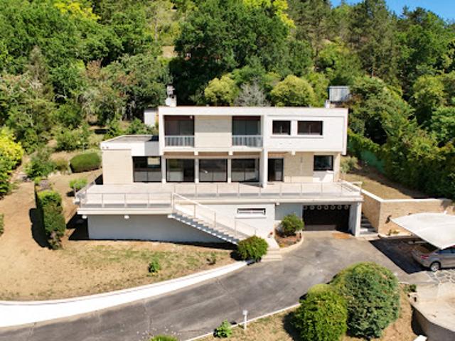 Vente Maison 9 pièces 250 m2 Castelfranc