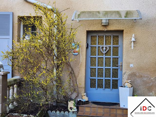 Vente Maison 9 pièces 250 m2 Fénétrange