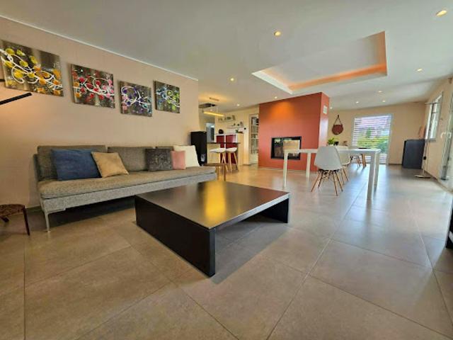 Vente Maison 9 pièces 250 m2 Kembs