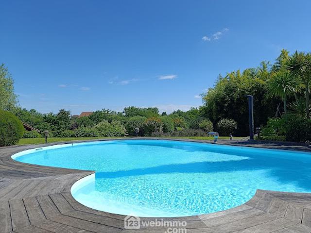 Vente Maison 9 pièces 250 m2 Labeyrie