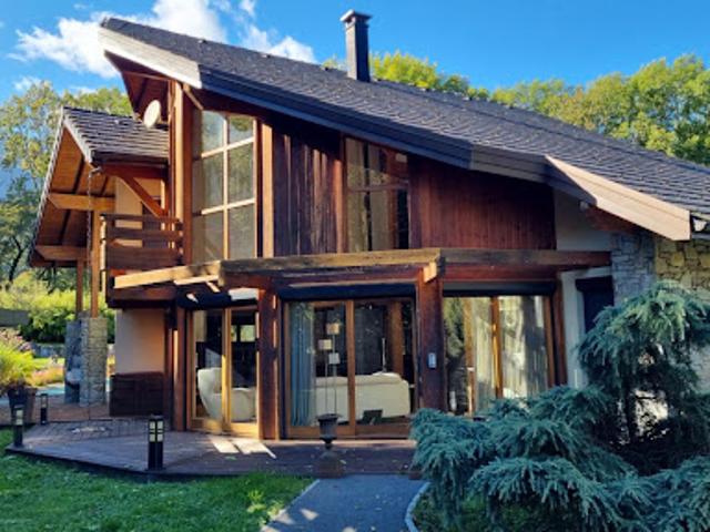 Vente Maison 9 pièces 250 m2 Verrens Arvey