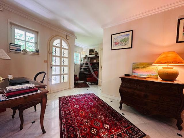 Vente Maison 9 pièces 253 m2 Blois