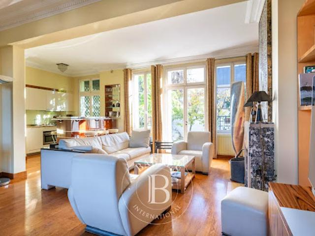 Vente Maison 9 pièces 265 m2 Bois Colombes