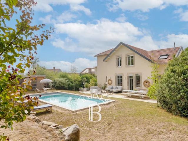 Vente Maison 9 pièces 268 m2 Laxou