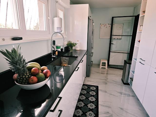 Vente Maison 9 pièces 268 m2 Lignerolles