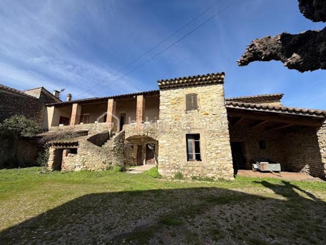 Vente Maison 9 pièces 2600 m2 Saint Christol lès Alès