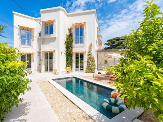 Vente Maison 9 pièces 260 m2 Marseille 12ème