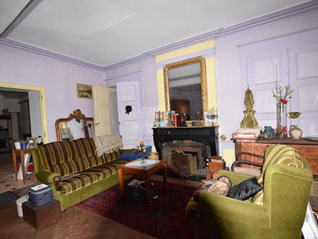 Vente Maison 9 pièces 260 m2 Saint Gérand le Puy