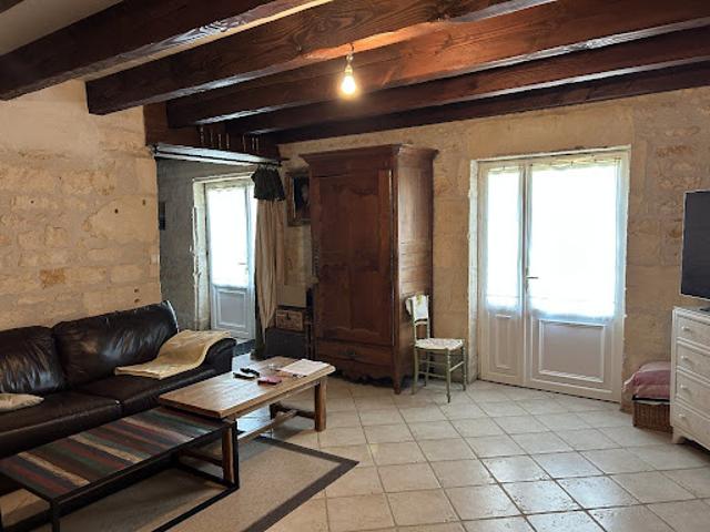 Vente Maison 9 pièces 261 m2 Romegoux