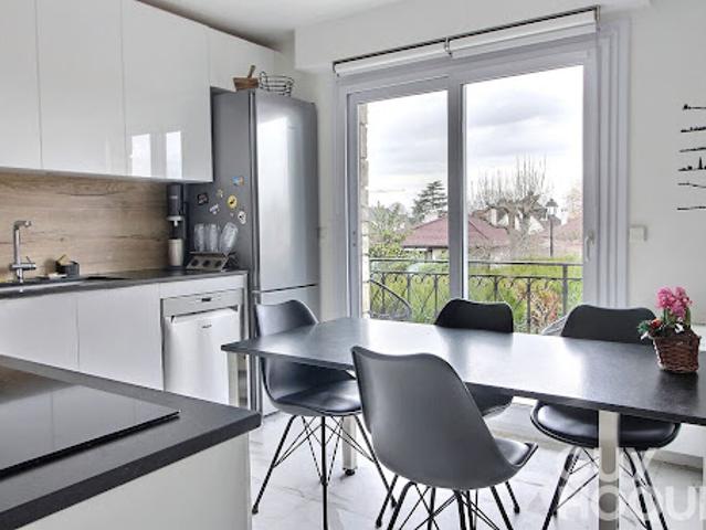 Vente Maison 9 pièces 261 m2 Saint Rémy lès Chevreuse