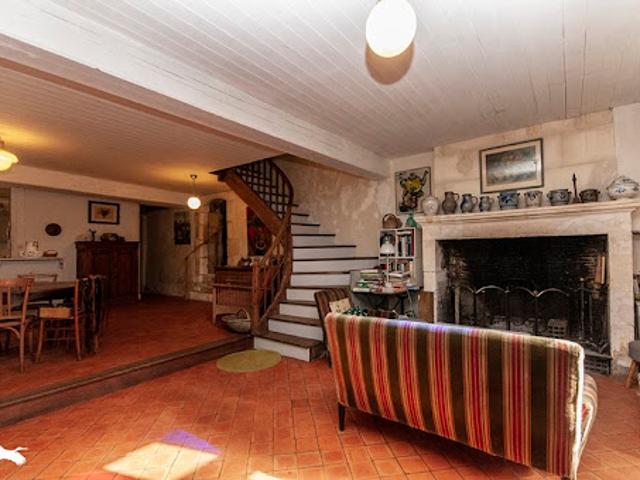 Vente Maison 9 pièces 262 m2 Bourdeilles