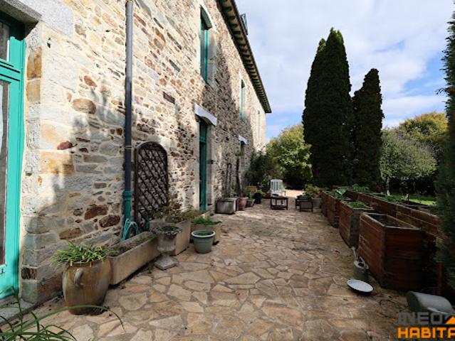 Vente Maison 9 pièces 277 m2 Balazé