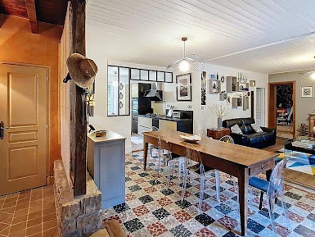 Vente Maison 9 pièces 278 m2 Chalon sur saone