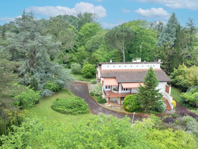 Vente Maison 9 pièces 278 m2 Eauze