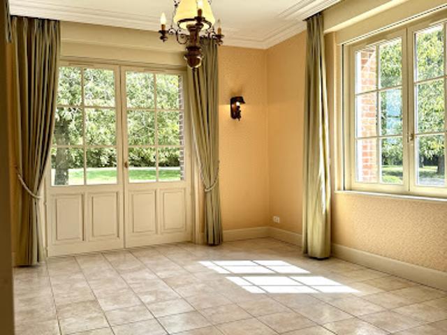 Vente Maison 9 pièces 286 m2 Turretot