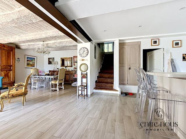 Vente Maison 9 pièces 287 m2 Lorgues