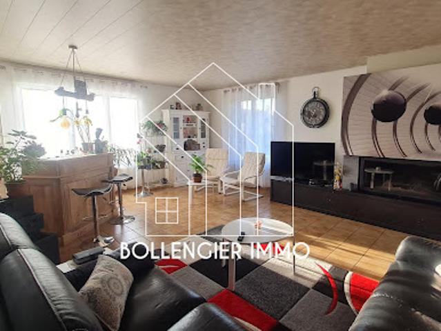 Vente Maison 9 pièces 287 m2 Steenvoorde