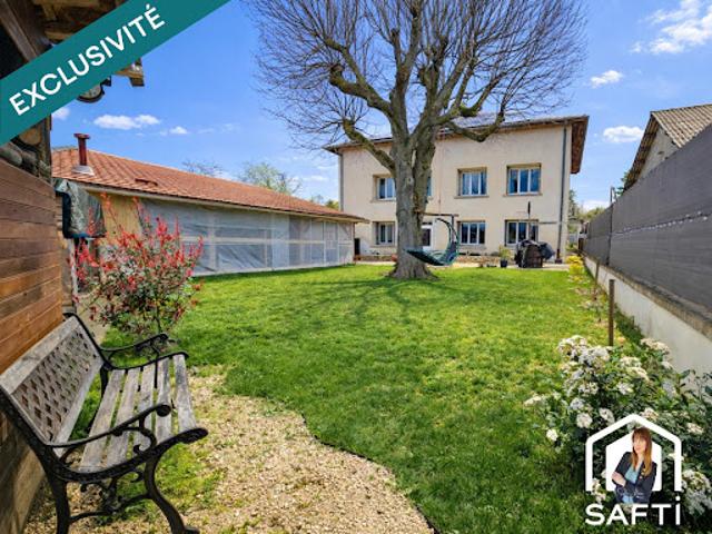 Vente Maison 9 pièces 280 m2 Saint Lattier