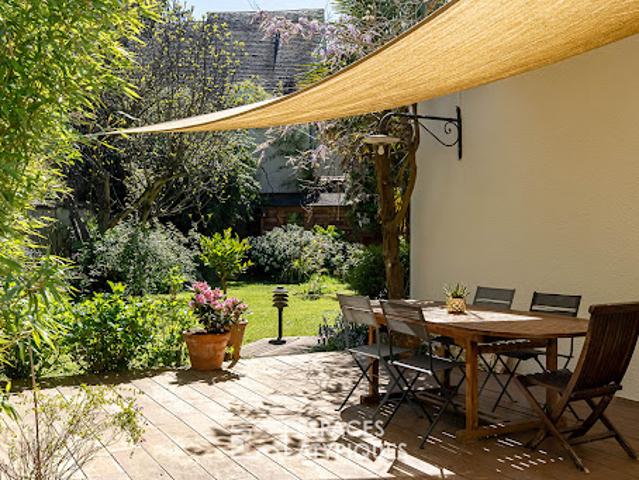 Vente Maison 9 pièces 280 m2 Chatenay malabry