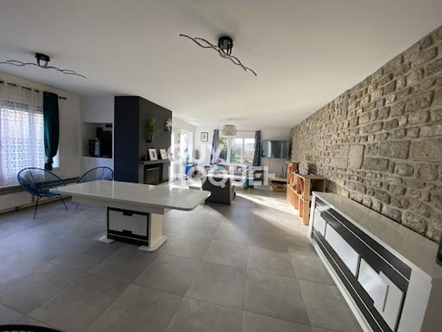 Vente Maison 9 pièces 280 m2 Sermaises