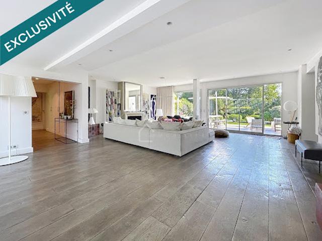 Vente Maison 9 pièces 280 m2 Le Chesnay Rocquencourt