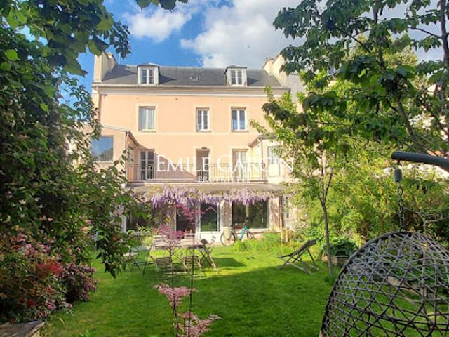 Vente Maison 9 pièces 280 m2 Versailles
