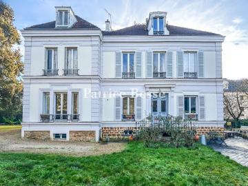Vente Maison 9 pièces 294 m2 Boussy Saint Antoine