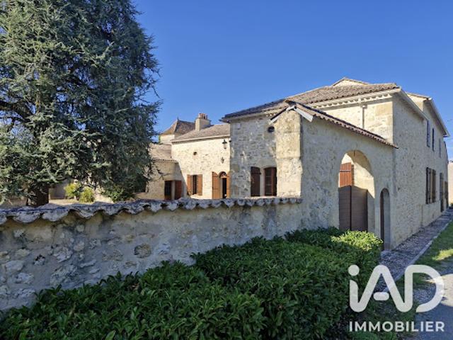 Vente Maison 9 pièces 297 m2 Gensac