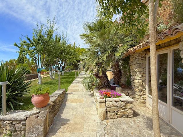 Vente Maison 9 pièces 298 m2 Forcalquier